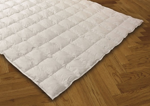 Betty Daunendecke Premium 10x14 extra leicht